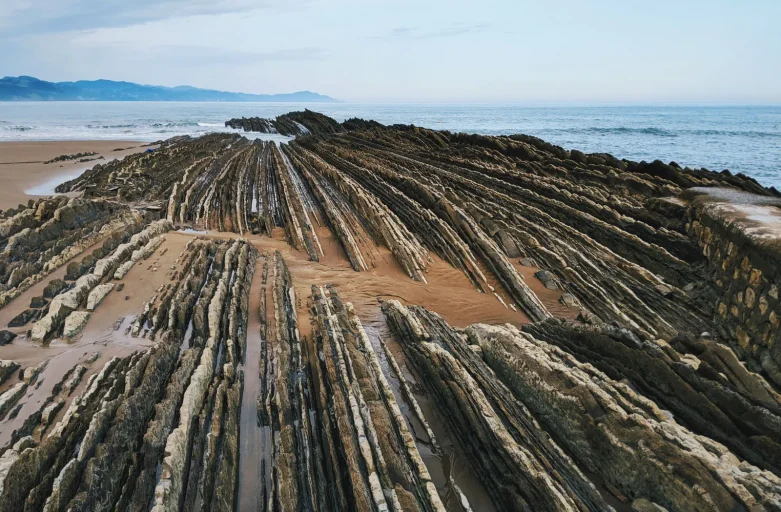 Irteera URDABURU M.E. :Zumaiako Flysch-a